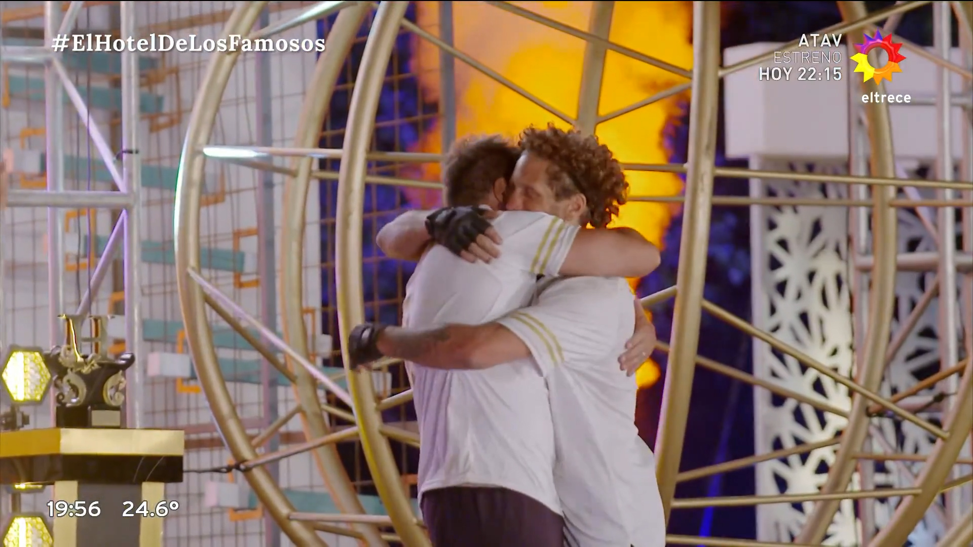 El Hotel de los Famosos II — still 4